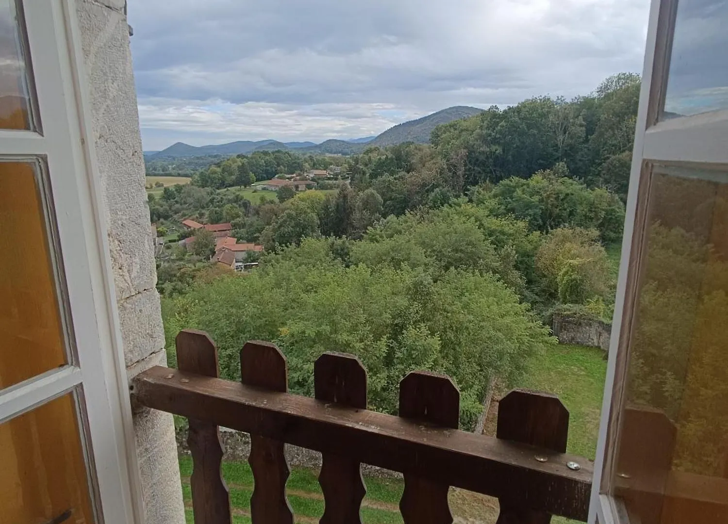 Château Montégut 0*,