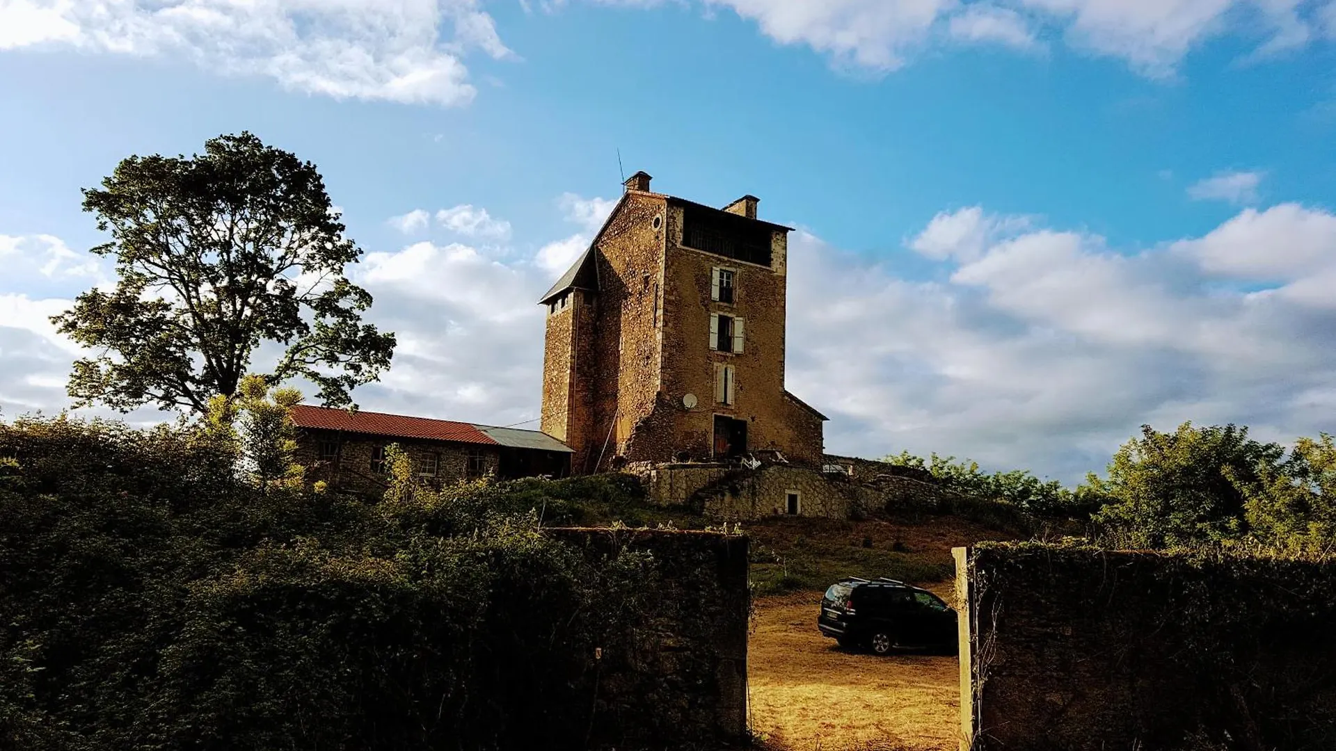 Château Montégut 0*,  France